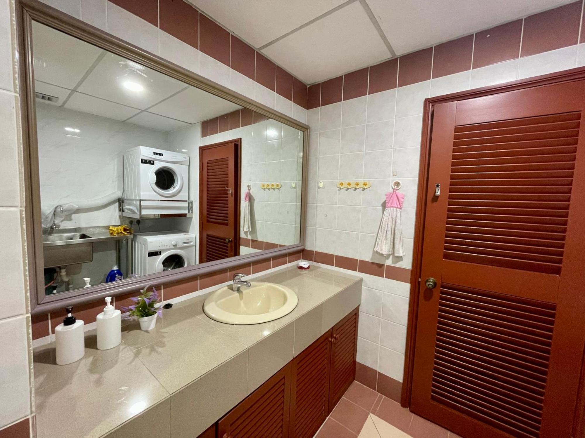 Kuching City Center Riverbank Suites With Marvelous River View エクステリア 写真