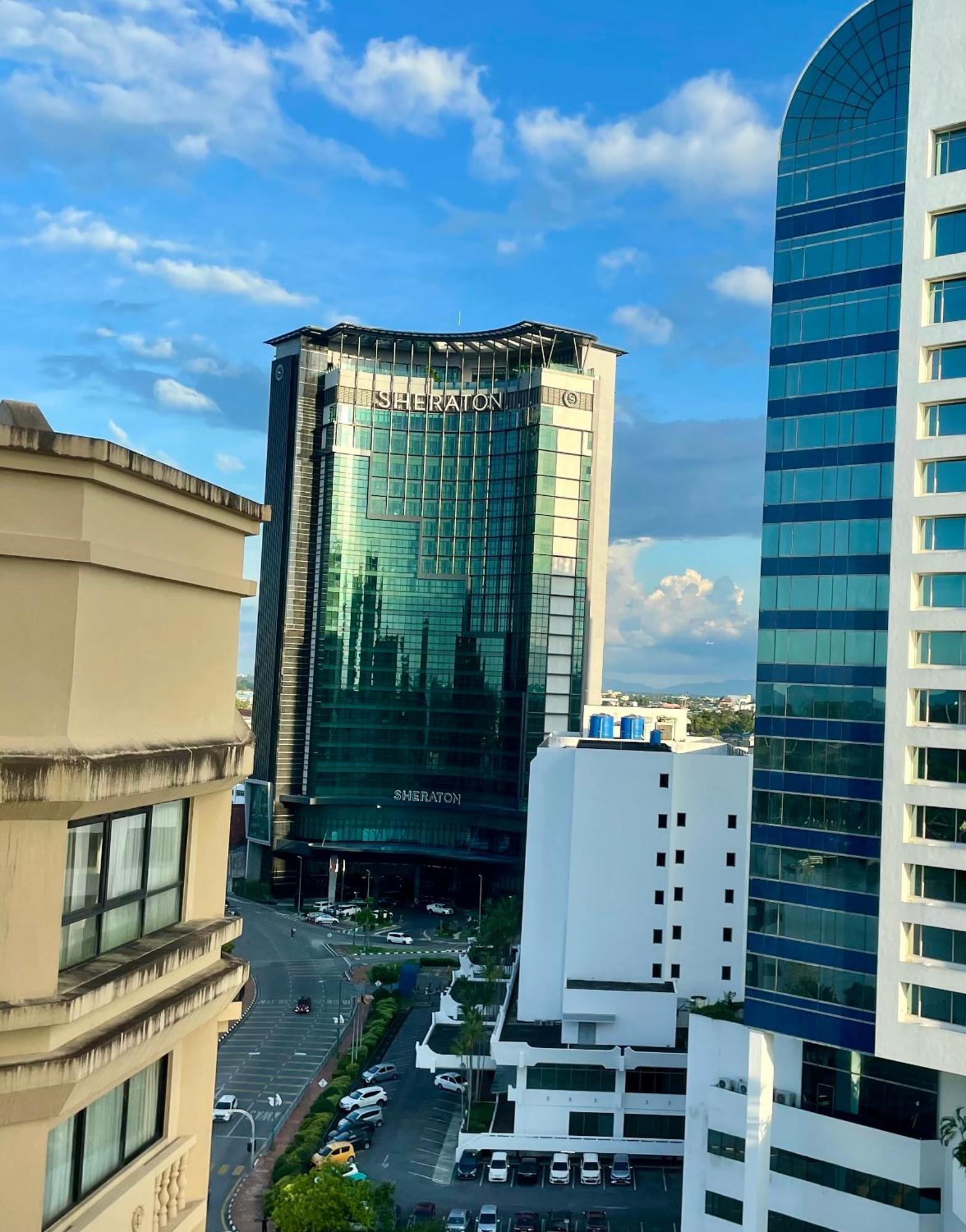 Kuching City Center Riverbank Suites With Marvelous River View エクステリア 写真